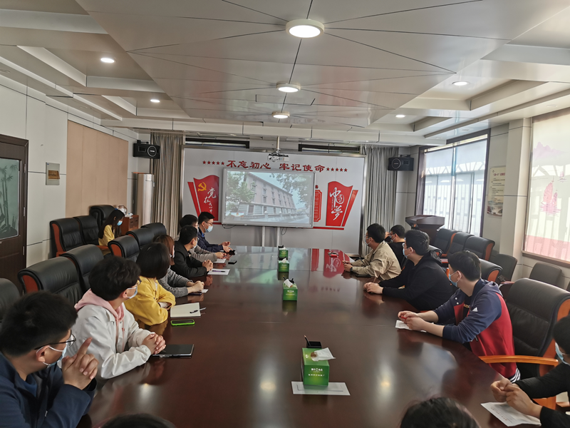 博农集团广大团员青年收听收看庆祝中国共产主义青年团成立100周年大会