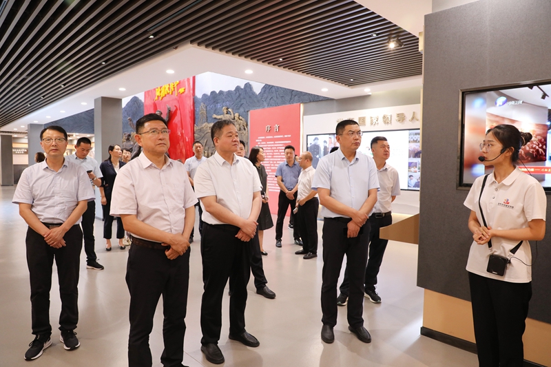 江苏省云台农场领导到博农集团考察交流