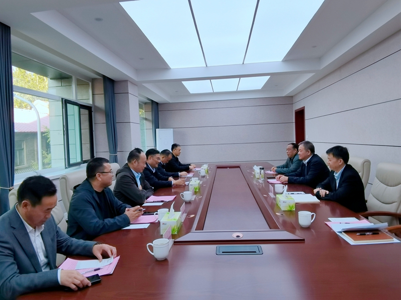 江苏大华种业领导到博农集团考察